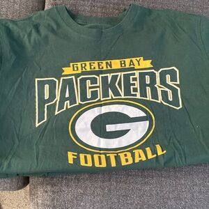 2 Packer Tshirt bundle. Size 2XL 426